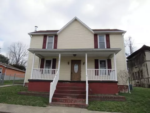 240 Main St, Dickerson Run, PA 15430