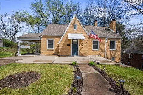 211 Wainwright Ave, Pittsburgh, PA 15227
