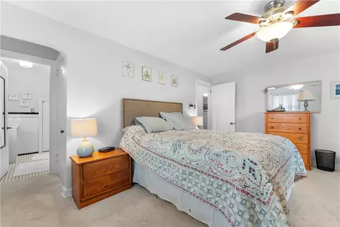 Bedroom - 250 Outlook Dr, Pittsburgh, PA 15228 photo 1 of 10