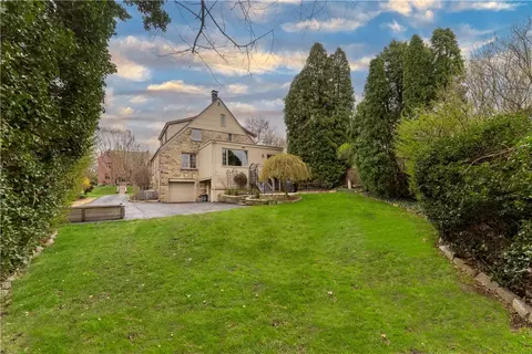 Exterior - 250 Outlook Dr, Pittsburgh, PA 15228 photo 5 of 9