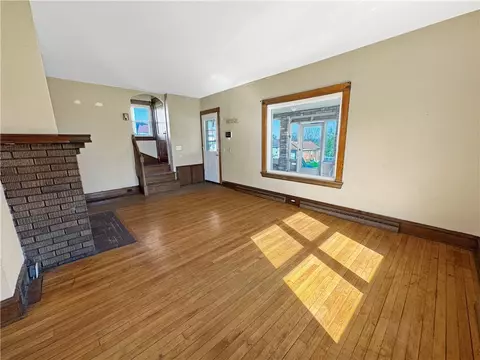 Living - 100 Shenango Blvd, Farrell, PA 16121 photo 3 of 3