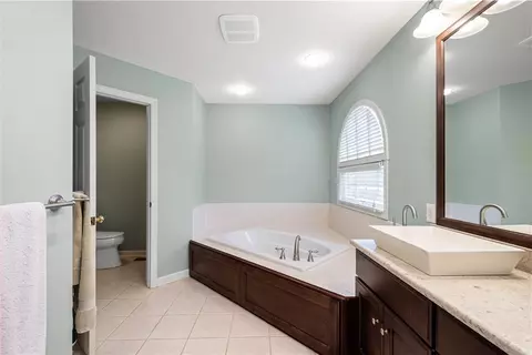 110 Walnut Dr, Eighty Four, PA 15330 photo 23