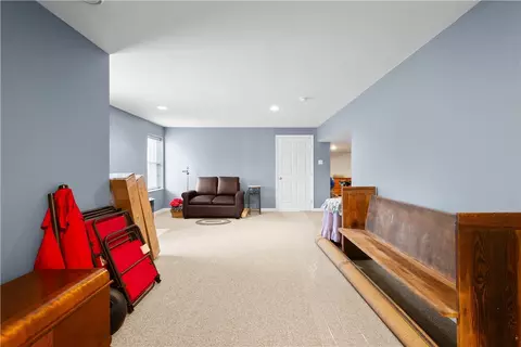 110 Walnut Dr, Eighty Four, PA 15330 photo 37