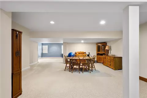 110 Walnut Dr, Eighty Four, PA 15330 photo 36
