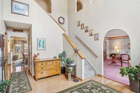 Entry Way - 509 Jackson Dr, Apollo, PA 15613 photo 4 of 7