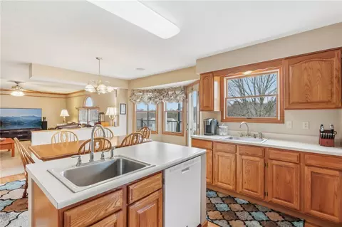 Kitchen - 509 Jackson Dr, Apollo, PA 15613 photo 1 of 5