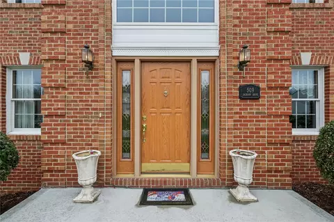 Entry Way - 509 Jackson Dr, Apollo, PA 15613 photo 1 of 7