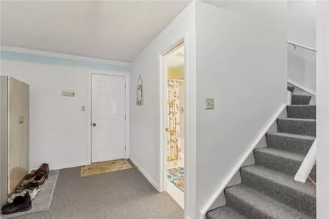 Entry Way - 509 Jackson Dr, Apollo, PA 15613 photo 7 of 7