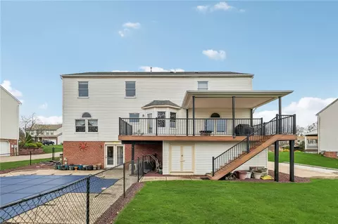 Exterior - 509 Jackson Dr, Apollo, PA 15613 photo 4 of 8