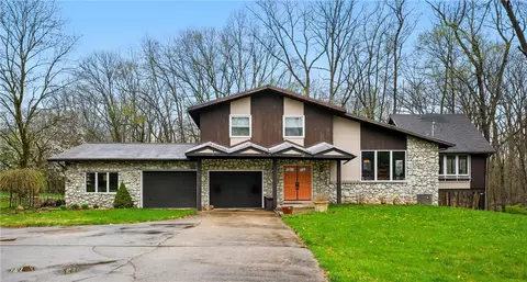 4255 Ivanhoe Rd, Sharpsville, PA 16150