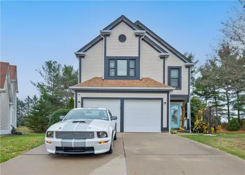 1043 Harvest Ct, Coraopolis, PA 15108
