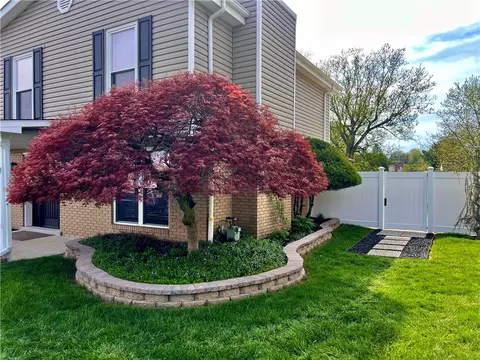 17 Barri Dr, Irwin, PA 15642 photo 43