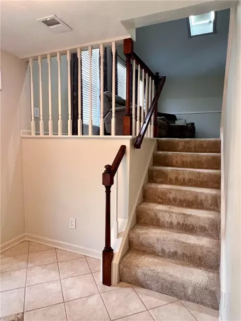 17 Barri Dr, Irwin, PA 15642 photo 7
