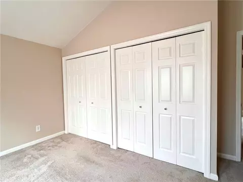 17 Barri Dr, Irwin, PA 15642 photo 22