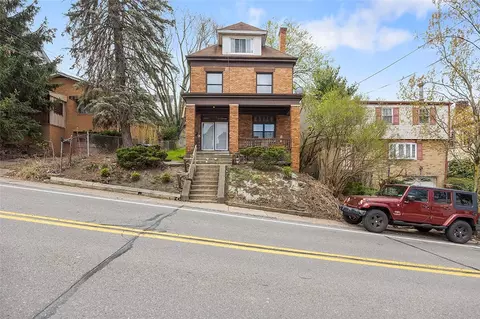 29 Maytide St, Pittsburgh, PA 15227