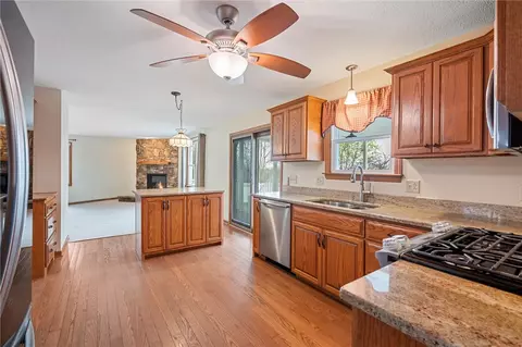 7024 Franklin Rd, Seven Fields, PA 16046 photo 10