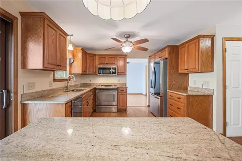 7024 Franklin Rd, Seven Fields, PA 16046 photo 13