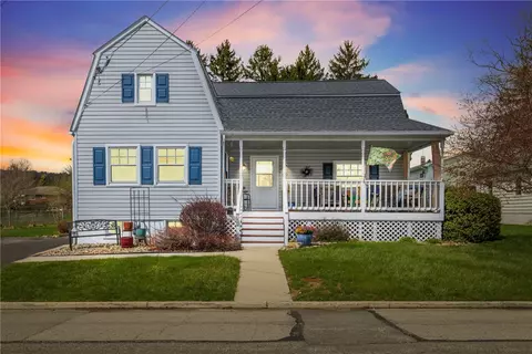 352 W Garrett St, Somerset, PA 15501