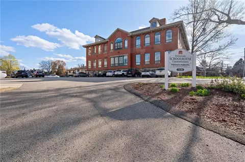 7330 Mcclure Ave #16, Pittsburgh, PA 15218