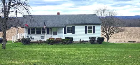 2733 Arcadia Rd, Cherry Tree, PA 15724
