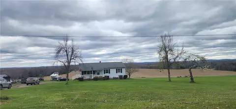 2733 Arcadia Rd, Cherry Tree, PA 15724 photo 2