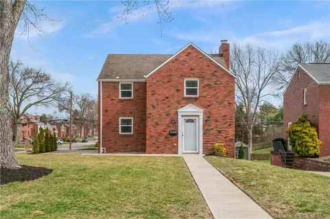 4203 Mckee Dr, Pittsburgh, PA 15236