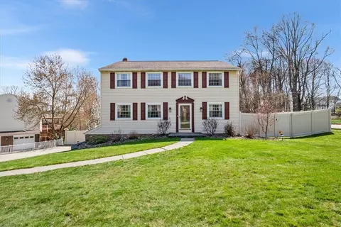 960 Broad Meadow Dr, Pittsburgh, PA 15237