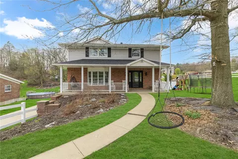 100 Roosevelt Dr, Monaca, PA 15061