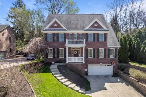 113 James Pl, Pittsburgh, PA 15228