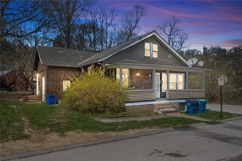 817 Thompson St, Turtle Creek, PA 15145