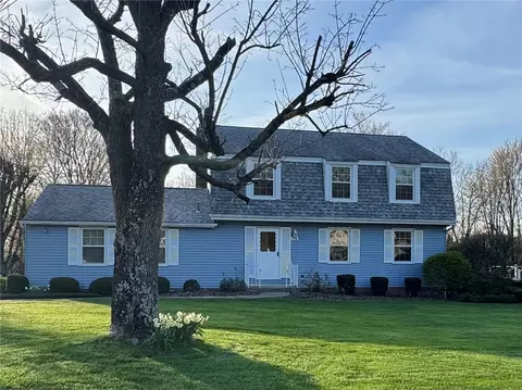 176 Sunview Dr, Beaver Falls, PA 15010