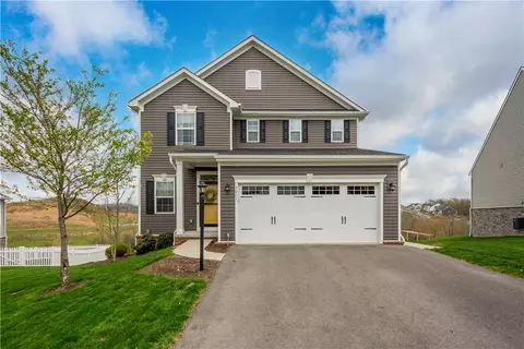 3011 Pelican Dr, Valencia, PA 16059