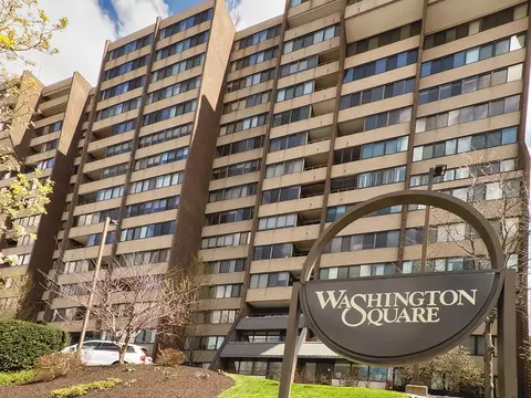 750 Washington Rd #708, Pittsburgh, PA 15228