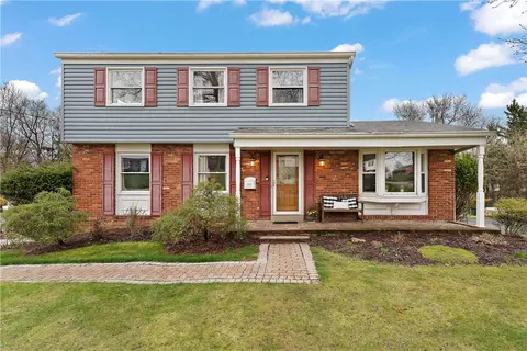 8502 Ridgemont Rd, Pittsburgh, PA 15237