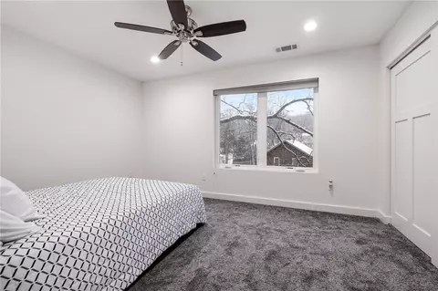Bedroom - 3960 Parkview Ln, Allison Park, PA 15101 photo 2 of 3