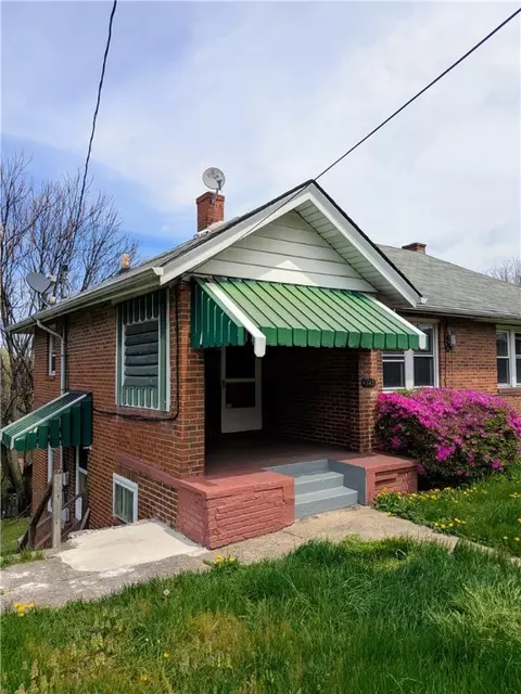 341 Ohio Ave, Clairton, PA 15025