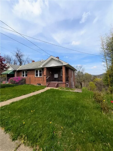 343 Ohio Ave, Clairton, PA 15025