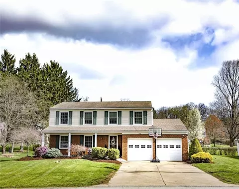 722 Shady Dr, Trafford, PA 15085