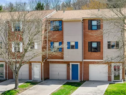 198 Woodhaven Dr, Seven Fields, PA 16046