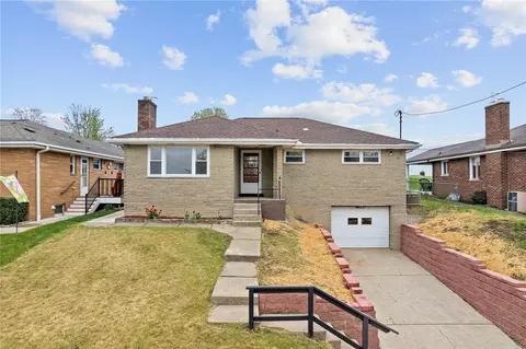 1566 Collier Ave, Carnegie, PA 15106