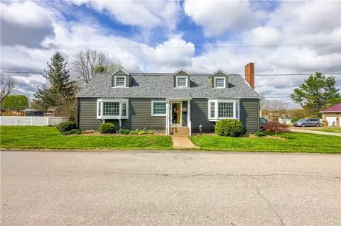 200 Baily Ave, Carmichaels, PA 15320