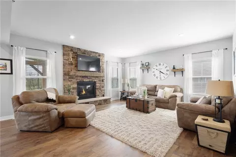 Living - 234 Regency Dr, Eighty Four, PA 15330 photo 2 of 2