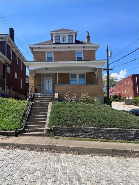 2300 Bensonia Ave, Pittsburgh, PA 15216