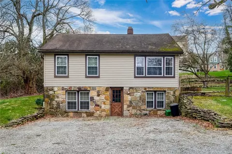 3615 Cedar Ridge Rd, Allison Park, PA 15101