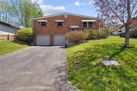 53 Corbett Ave, Irwin, PA 15642