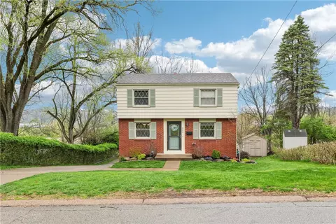 282 Woodridge, Carnegie, PA 15106