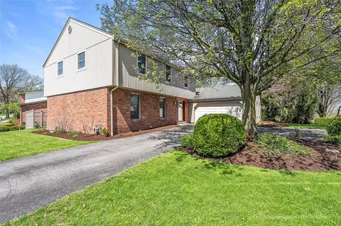1656 Tiffany Rdg, Pittsburgh, PA 15241