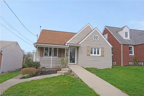 1275 11th Ave, Natrona Heights, PA 15065