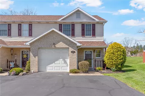 307 Stoneridge Blvd, Butler, PA 16001