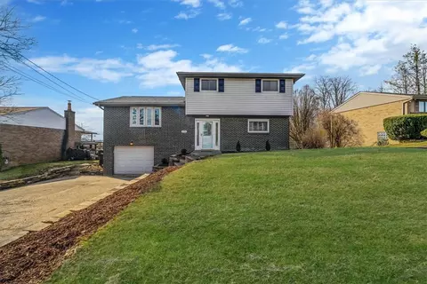 14190 Ridge Rd, Irwin, PA 15642